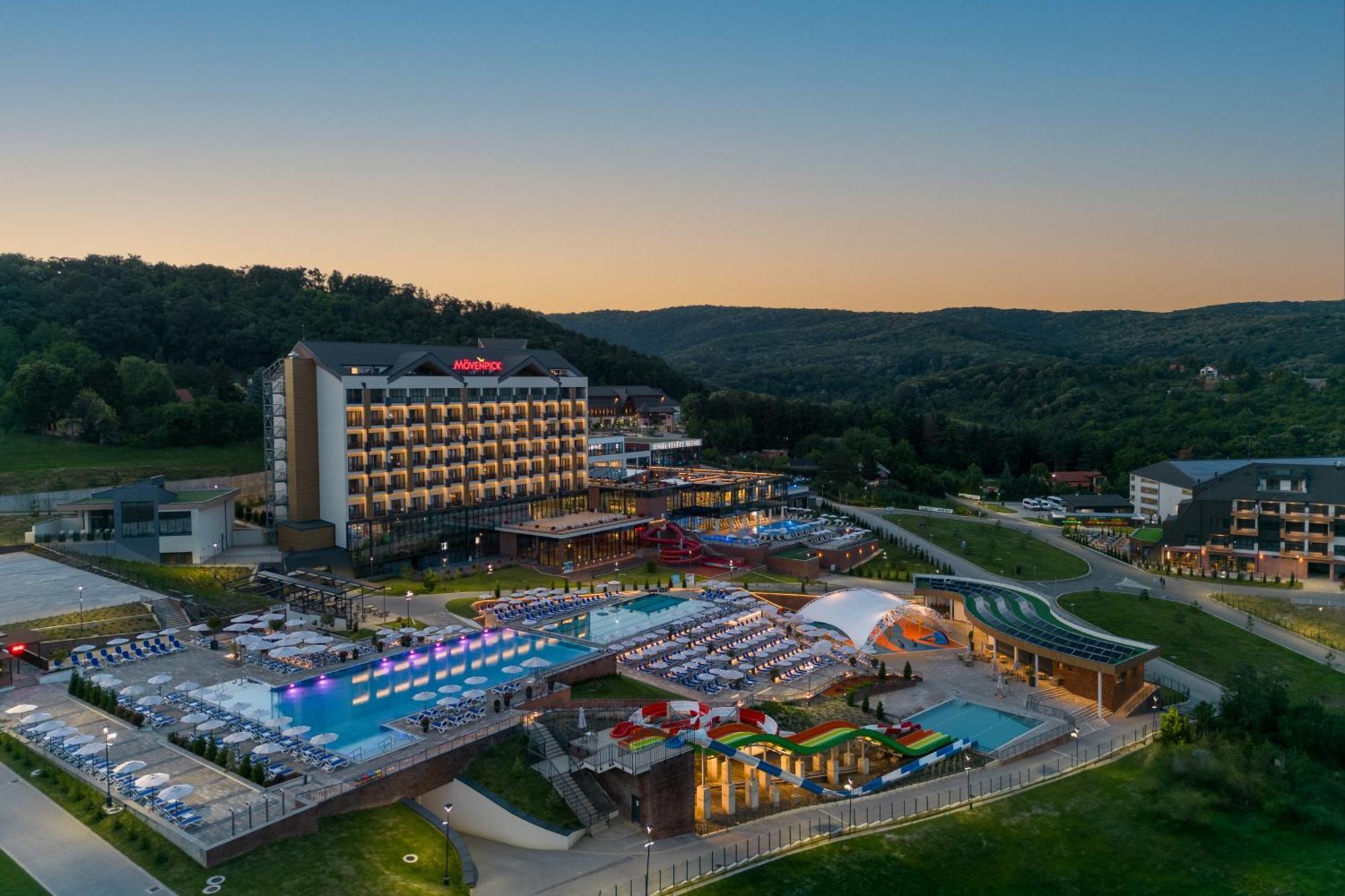 Movenpick Resort And Spa Fruske Terme 维尔蒂尼克 外观 照片